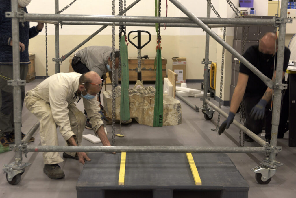 Dépose d'un bloc sur une palette